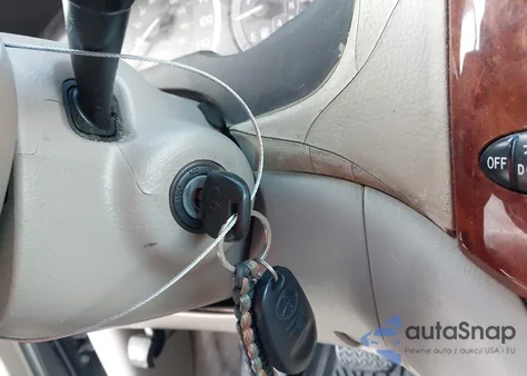 2005 Toyota Sienna Xle from USA, damaged, VIN 5TDZA22C85S282738